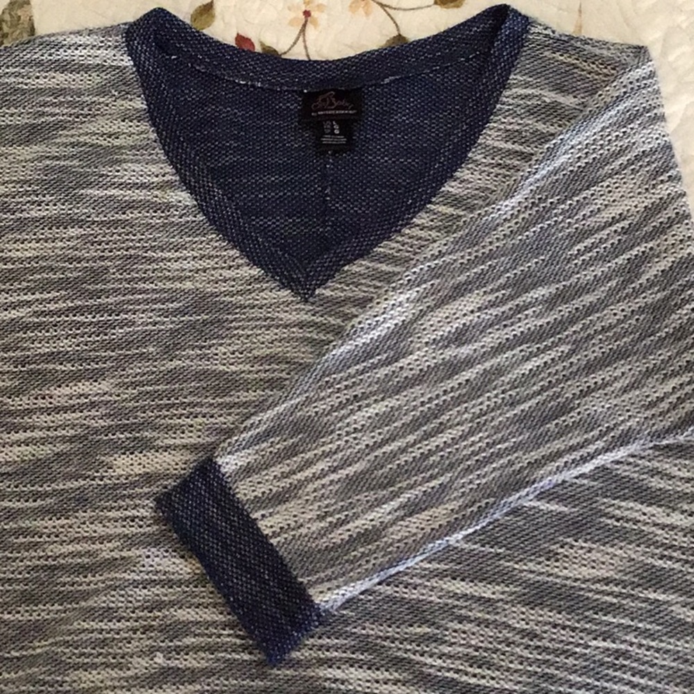 Maternity shirt